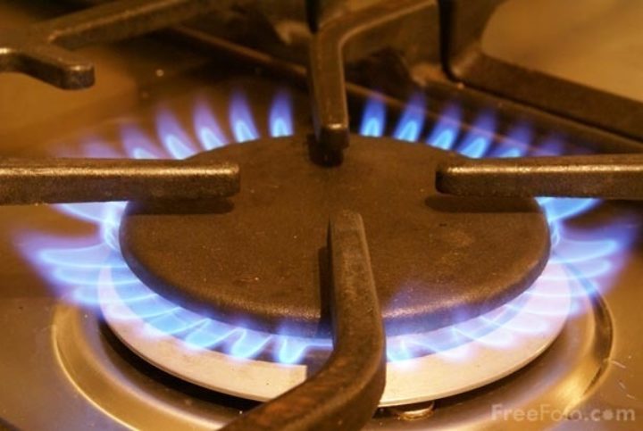 Gas cookers are generally cheaper to run than their electric counterparts (Image: Ian Britton, Creative Commons licence)
