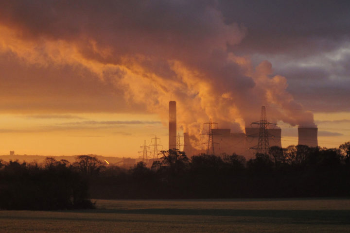 Fiddlers Ferry coal-fired power station. Image: Phil Gradwell, Creative Commons License