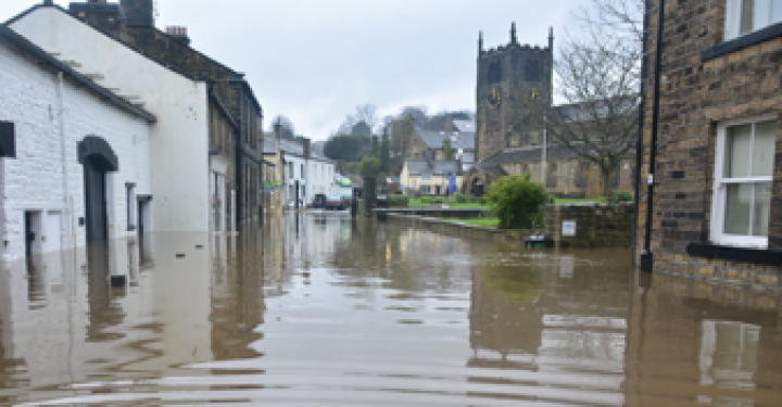 Bingley Floods, Bradford 2015. Image by Chris Gallagher, UnSplash.