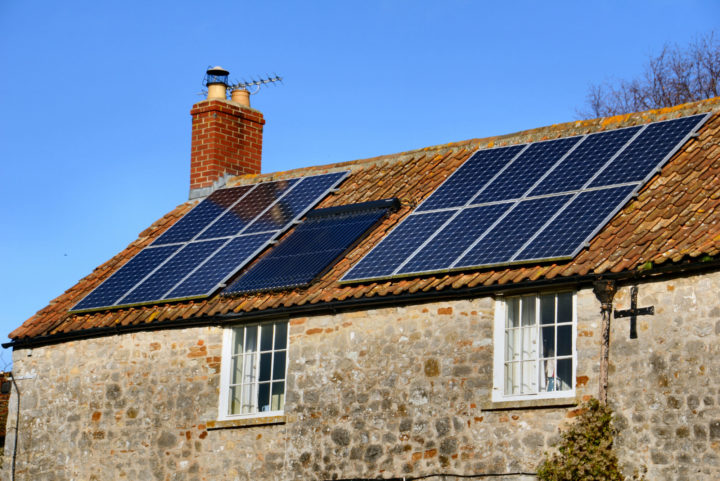 Rooftop solar faces huge subsidy cuts from January 2016. Image: Creative Commons license