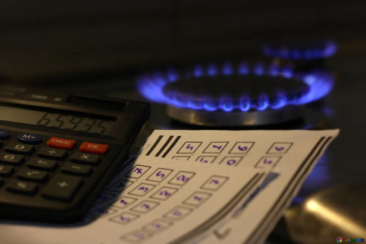 Higher efficiency standards lead to lower energy bills