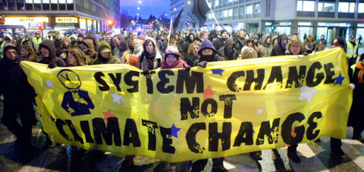 Expectations for Paris are a lot more reasonable than for Copenhagen in 2009. Image: Kris Krueg, Creative Commons licence