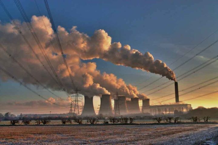 Eggborough coal-fired power station in Yorkshire announced that it will close after failing to secure a capacity market contract. Image: John Mabbitt, creative commons licence