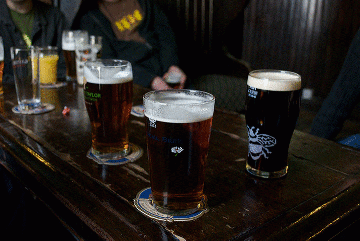 Demand response: not a regular feature of pub conversations. Image: Simon Frost, Creative Commons licence