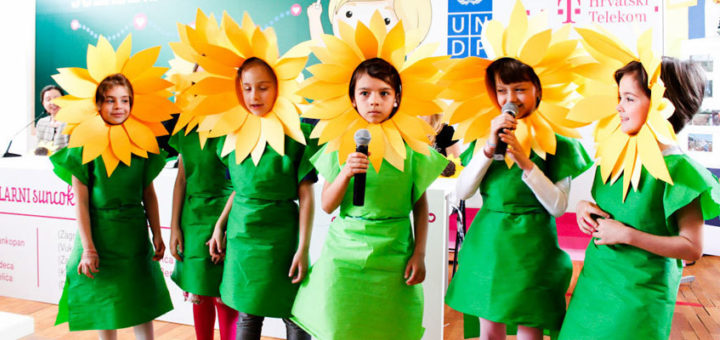 Solar energy commands public support in the UK and elsewhere. Image: UNDP, Creative Commons Licence